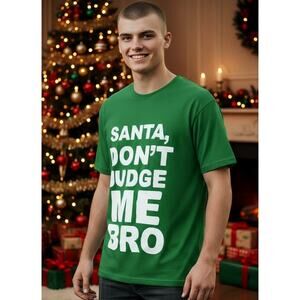 Men Funny 😂🎅🏻Christmas Tee Shirt Santa Don’t Judge Me Bro 🎄